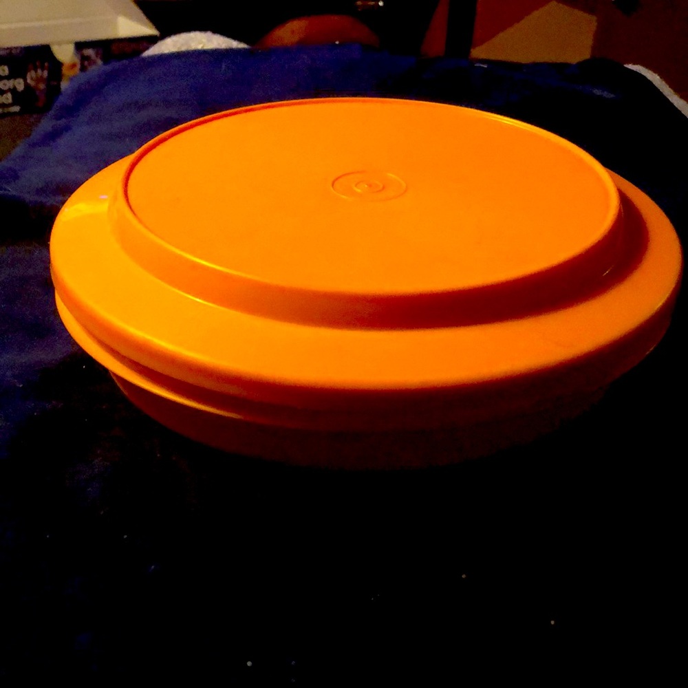 Vintage Tupperware Lidded Container orange1336-1 & orange Lid 1337-4